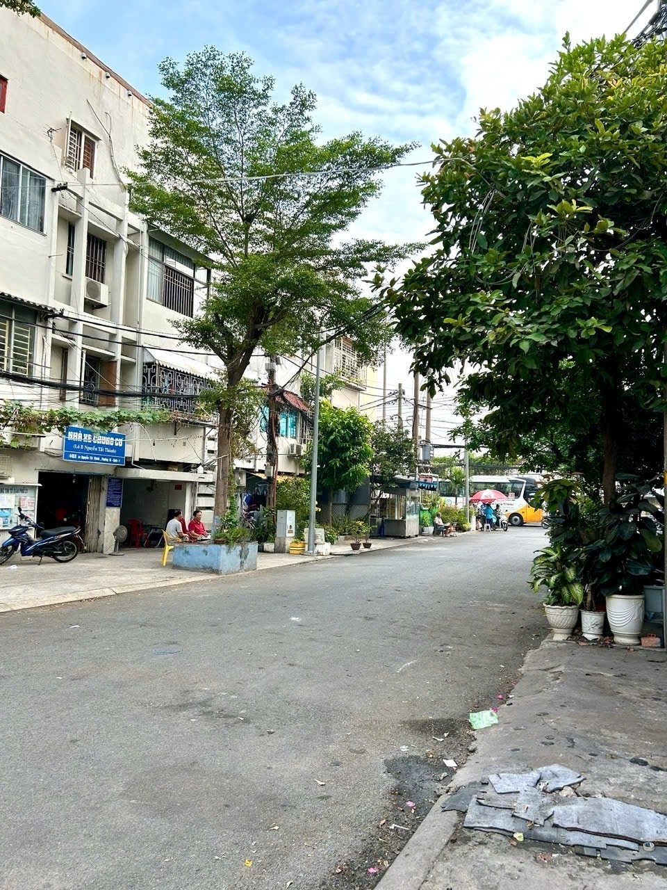 CHỦ NHIỆT BÁN GIẢM CHÀO 200 TRIỆU- CHDV ĐƯỜNG NGUYỄN TÂT THÀNH- TRƯỚC NHÀ XE TẢI QUAY ĐẦU THOẢI 5