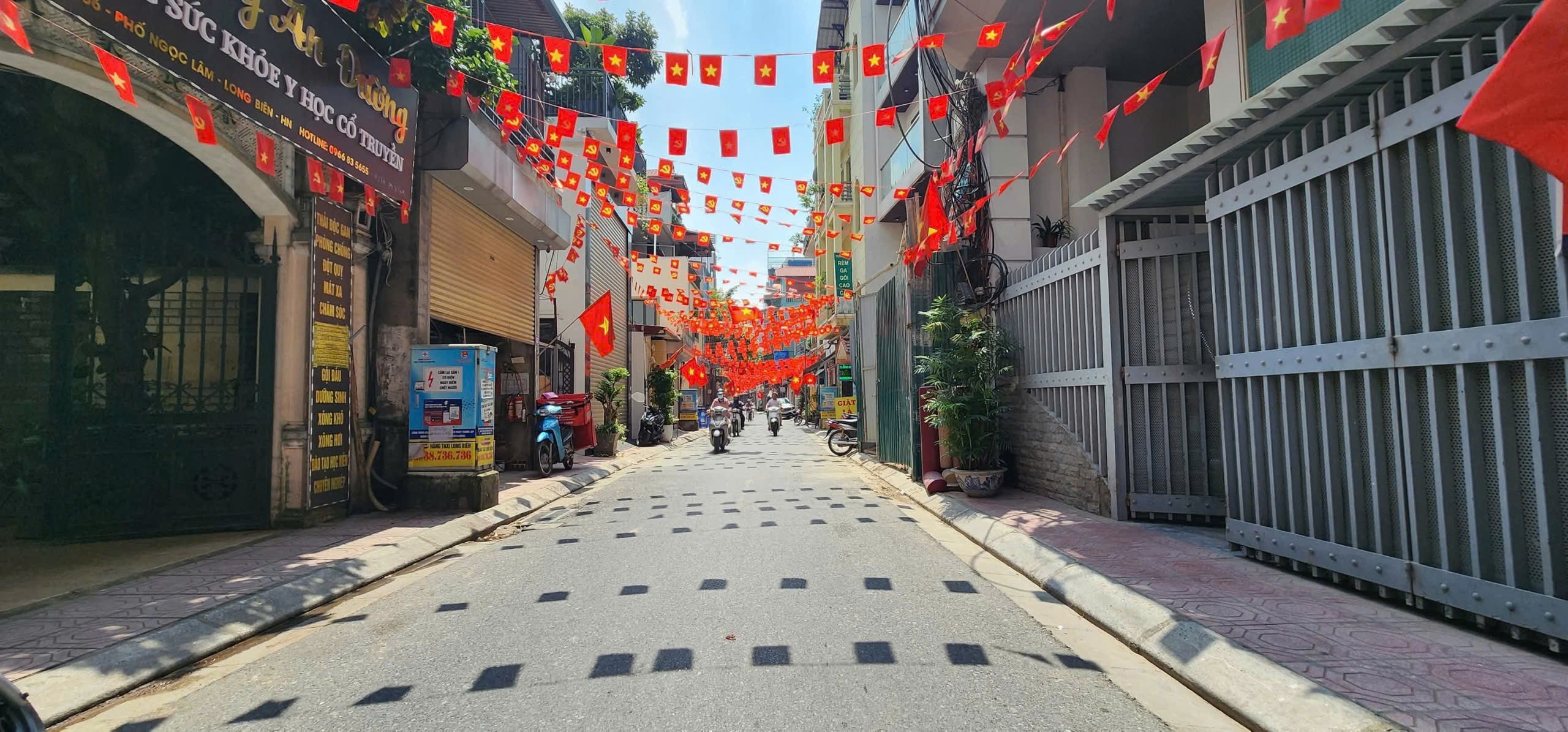 CẦN BÁN TÒA CCMN CAO CẤP TẠI LONG BIÊN 3