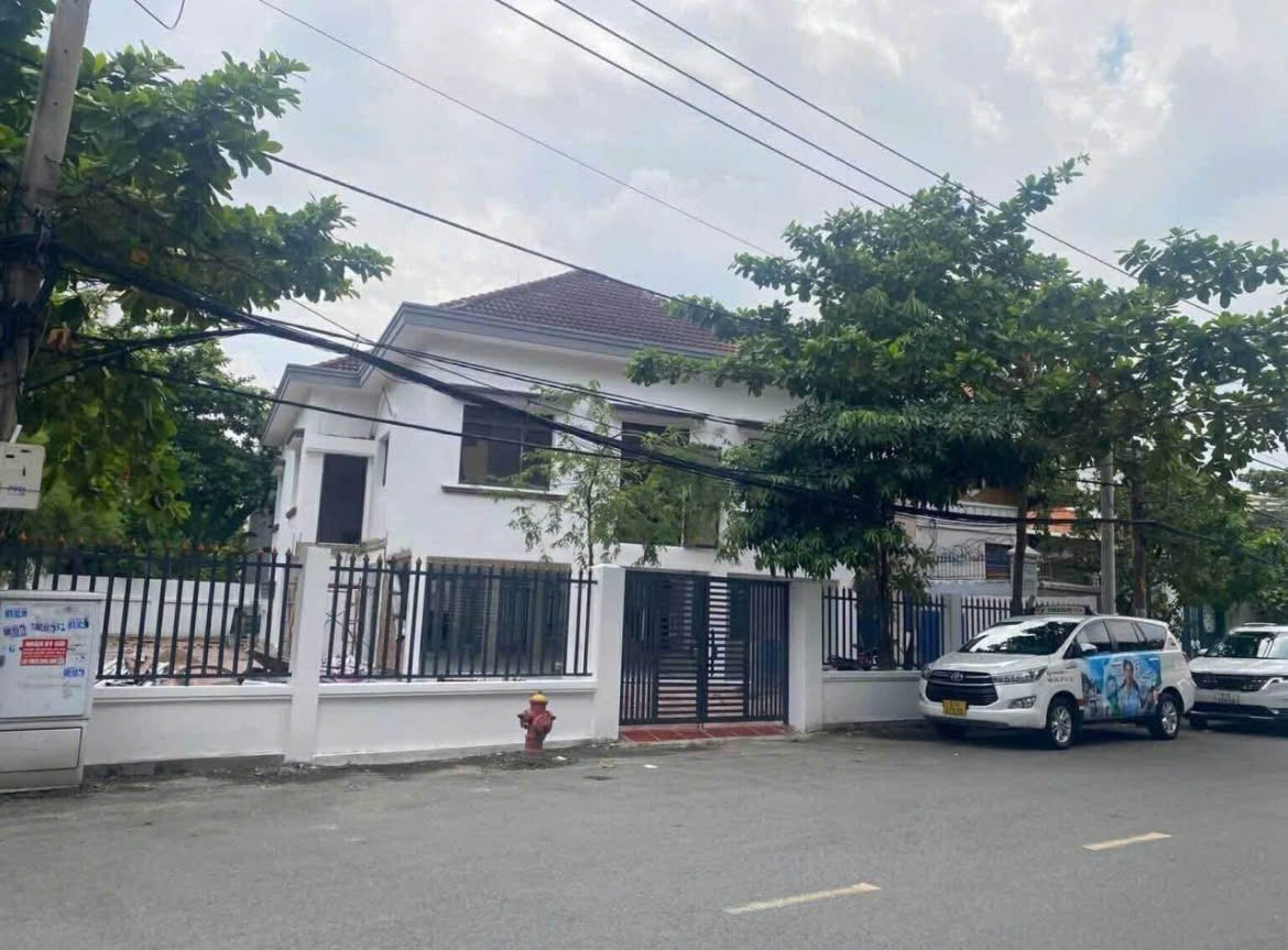 Cho thuê Biệt thự Phường Thảo Điền, Quận 2, Diện tích 1000m², Giá 0120 Triệu/tháng 2