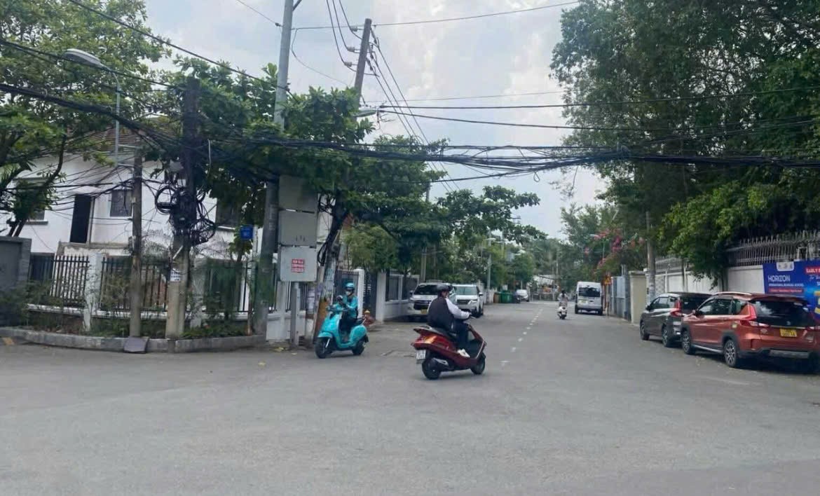 Cho thuê Biệt thự Phường Thảo Điền, Quận 2, Diện tích 1000m², Giá 0120 Triệu/tháng