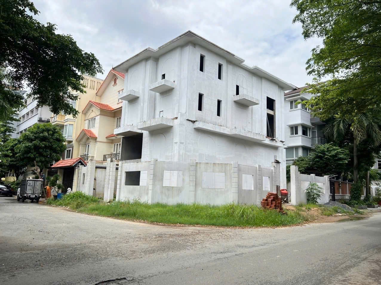 Cần bán Biệt thự Phường Thạnh Mỹ Lợi, Quận 2, Diện tích 302m², Giá 067 Tỷ
