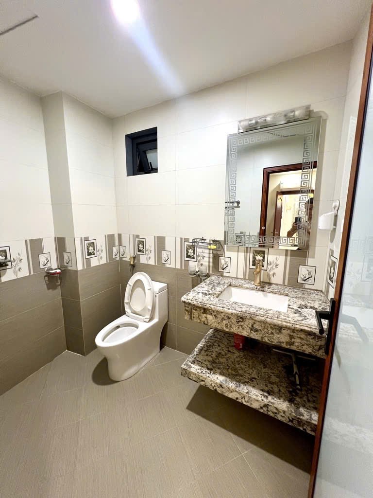 KĐT VĂN PHÚ HÀ ĐÔNG 70M _VIP HÀ ĐÔNG _ VẺ HÈ MẶT TIỀN RỘNG NỞ HẬU _KINH DOANH 4