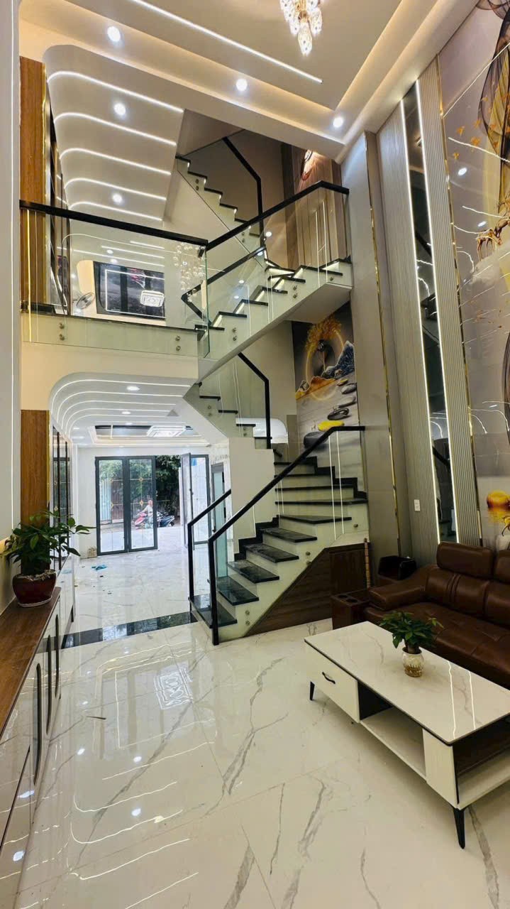 Nhà đẹp mới xây 1/ Hương Lộ 2 ,Bình Trị Đông dt 60m2 3 lầu 5pn 5wc giá 7 tỷ 2