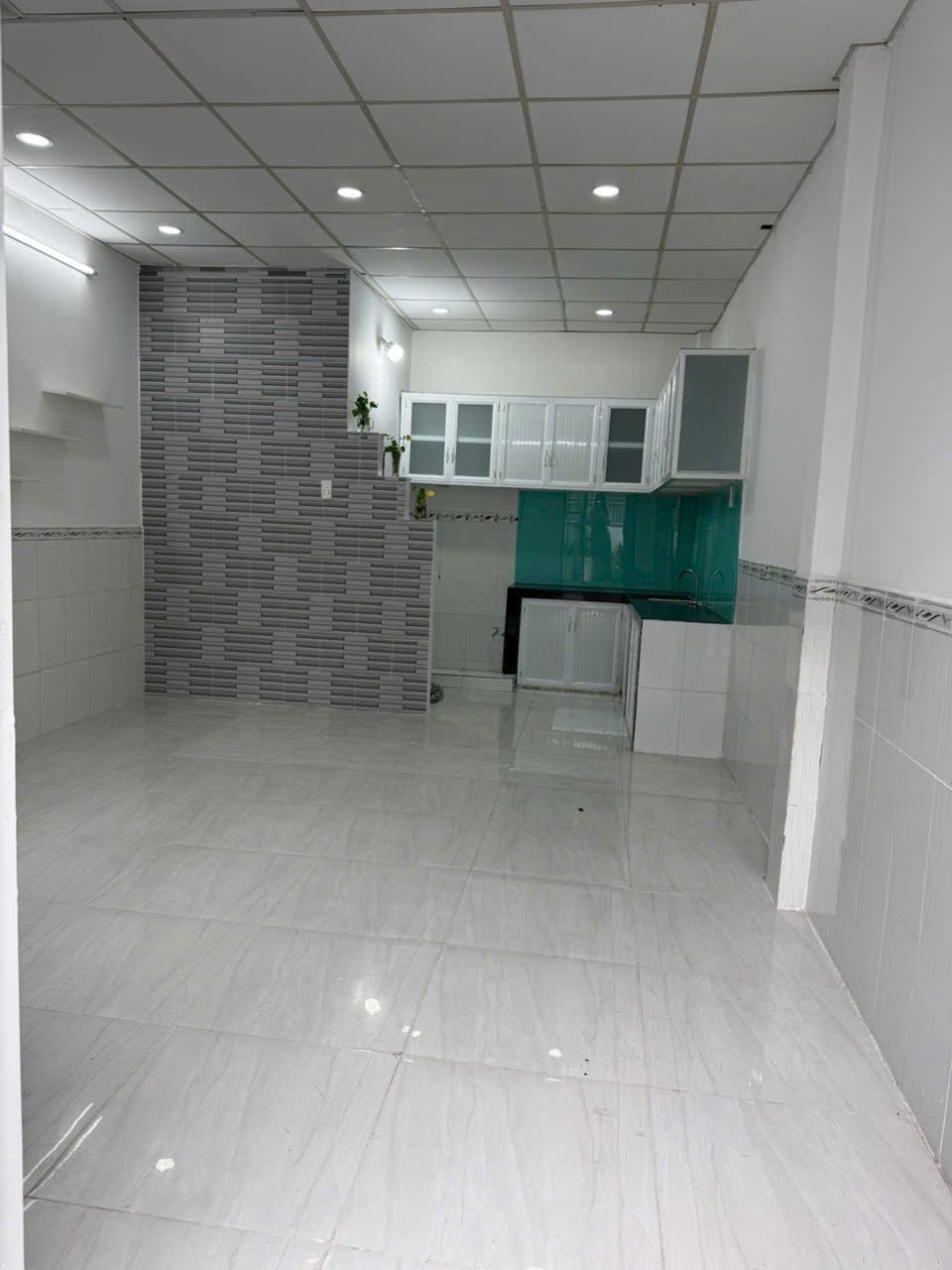 Nhà hẻm đường số 15, Bình Hưng Hòa dt 32,8m2 1 lầu 2pn 2wc giá 3,55 tỷ ( 0 lộ giới) 7