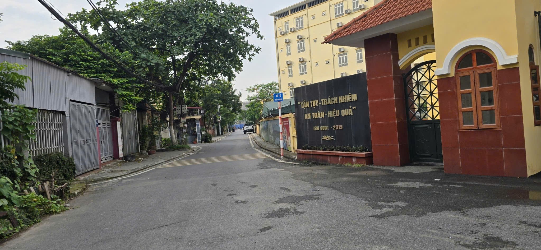 Bán đất phố Tư Đình, phường Long Biên, thành phố Hà Nội, 229m2, đường ô tô tránh, miễn TG 4