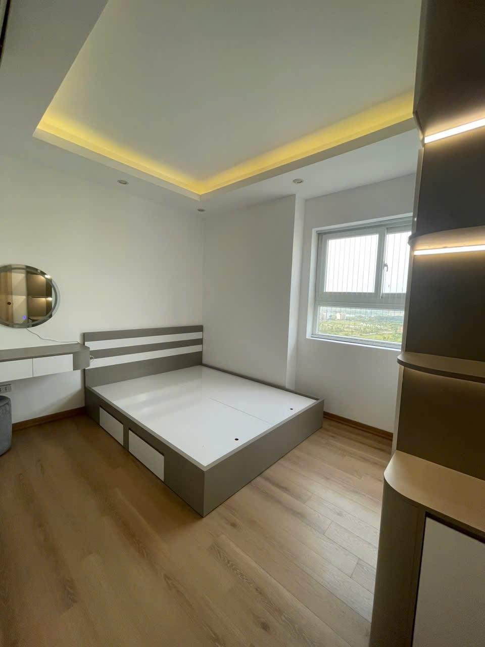 Cần bán gấp căn hộ chung cư 3 ngủ, full nội thất- 82,07m tại Thanh Hà-Hà Đông.
