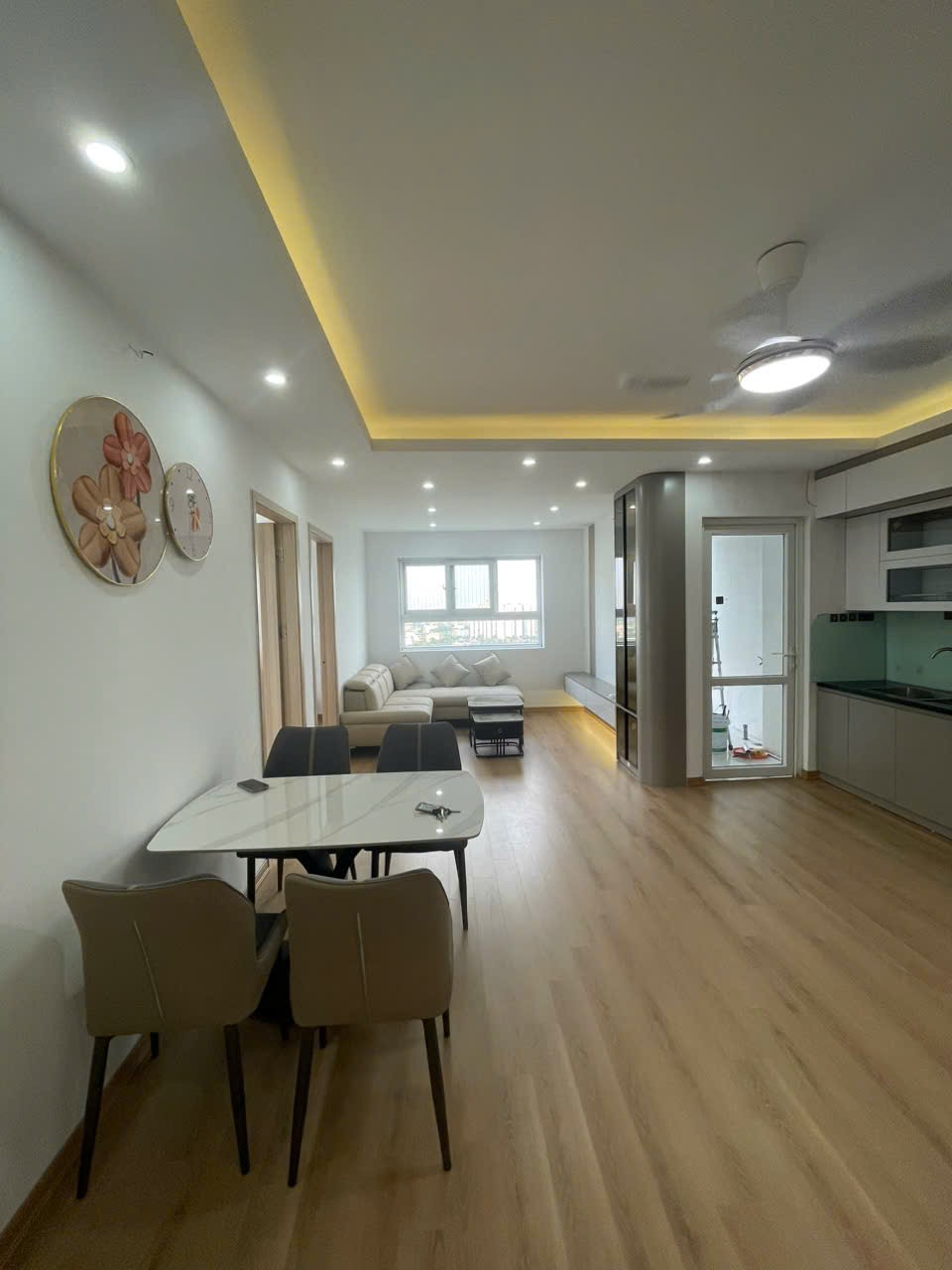 Cần bán gấp căn hộ chung cư 3 ngủ, full nội thất- 82,07m tại Thanh Hà-Hà Đông. 2