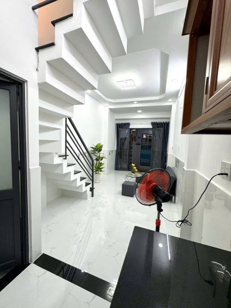 Nhà hẻm đường số 14A, Bình Hưng Hòa A dt 28,8m2 1 lầu 2pn 2wc giá 3,25 tỷ 4
