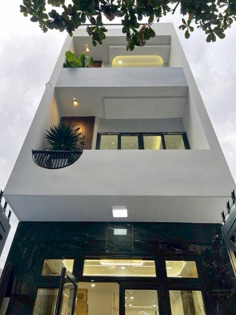Nhà đẹp full nội thất 1/ Hương Lộ 2, Bình Trị Đông dt 40m2 2 lầu 3pn 3wc giá 4,8 tỷ