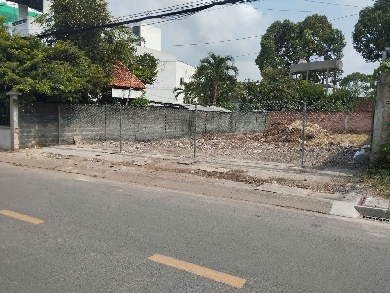 Cần bán Đất Phường Long Trường, Quận 9, Diện tích 233m², Giá 10.8 Tỷ 2