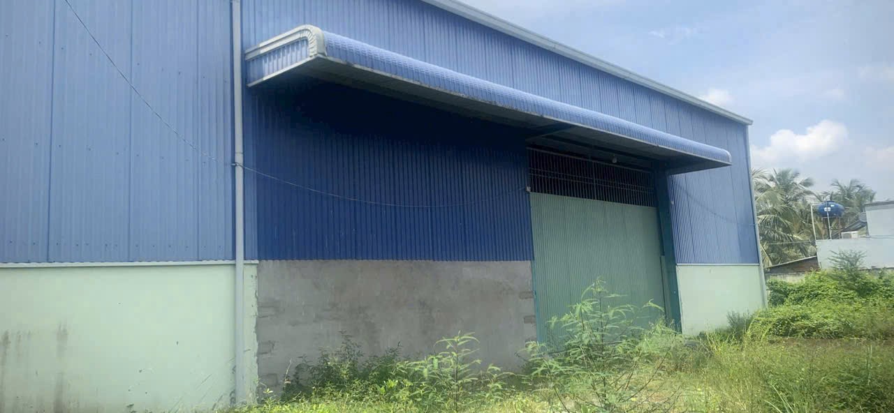 Nhà xưởng 3000m2 full thổ mặt tiền  p Tân Khánh, tp Tân An giá 36 tỷ 2