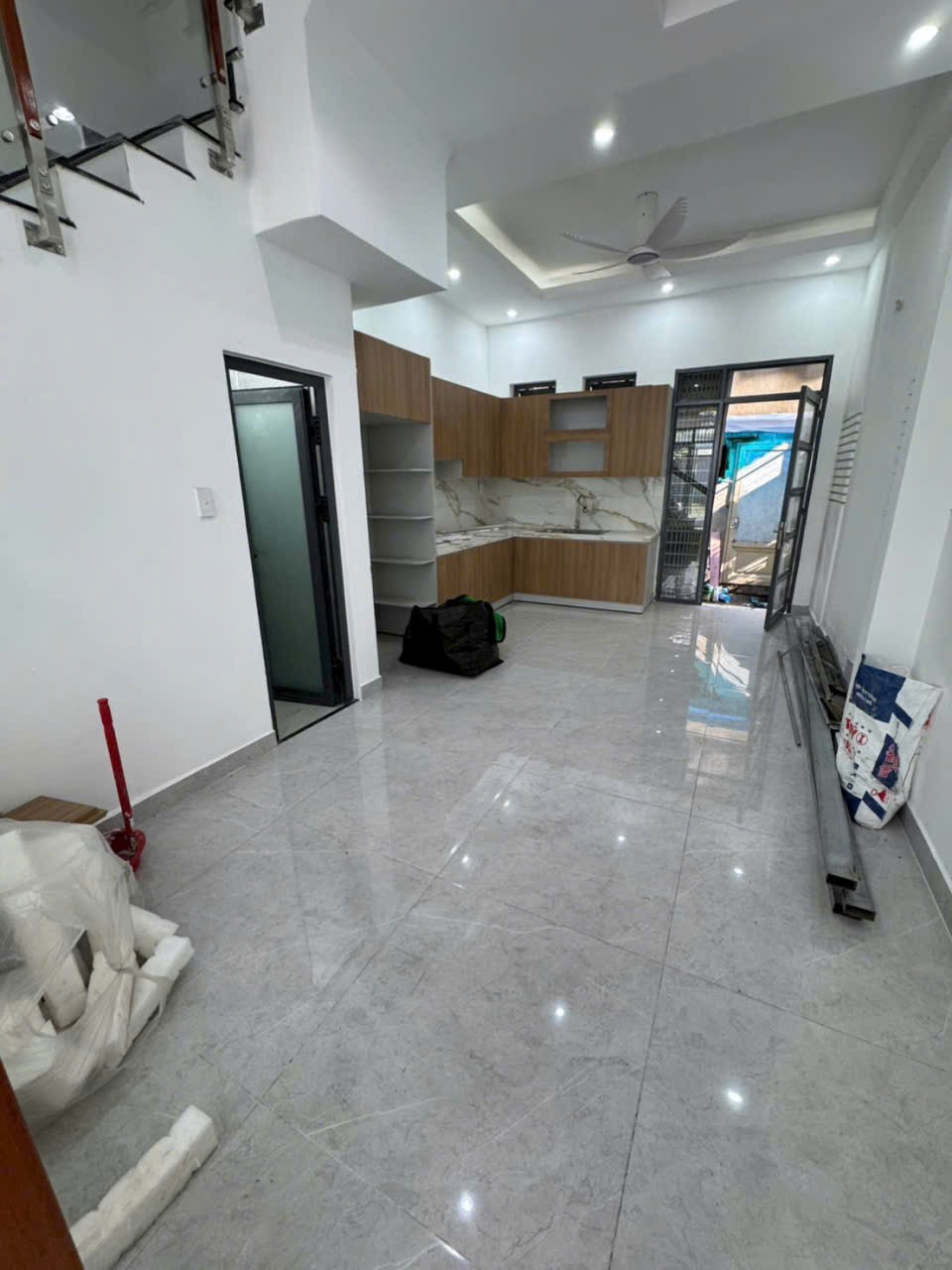 Nhà mặt tiền đường số 2,KDC Vĩnh Lộc dt 64m2 2 lầu 4pn 5wc giá 9,8 tỷ 3