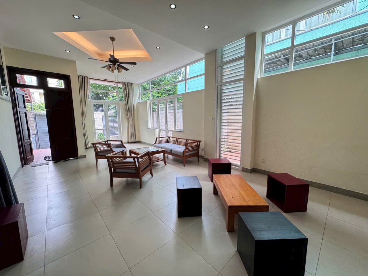 Cần bán Nhà mặt tiền Quận 7, Hồ Chí Minh, Diện tích 231m², Giá Thương lượng