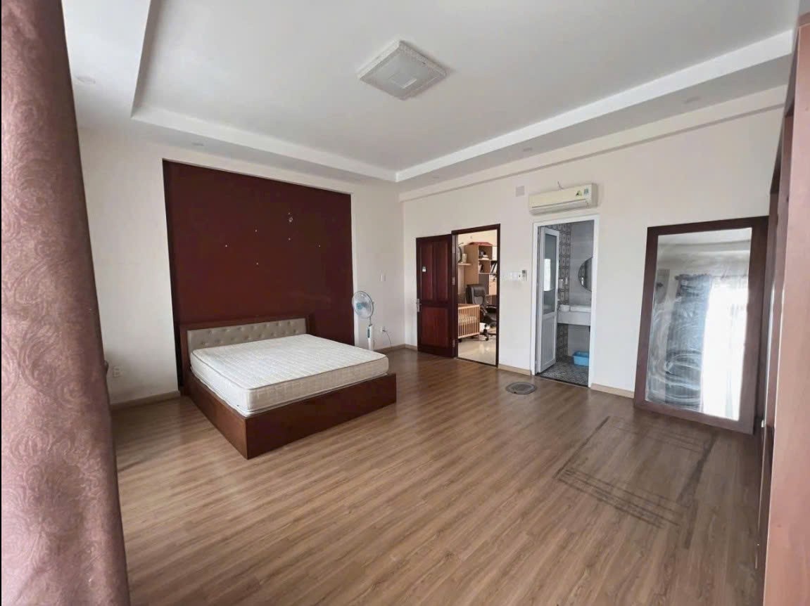 Cho thuê Nhà mặt tiền Quận 9, Hồ Chí Minh, Diện tích 120m², Giá 22 Triệu/tháng 5
