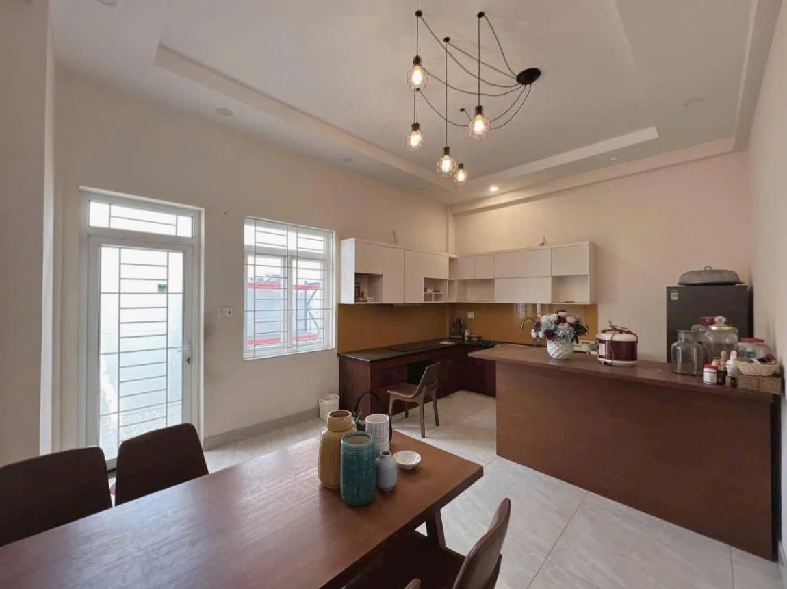 Cho thuê Nhà mặt tiền Quận 9, Hồ Chí Minh, Diện tích 120m², Giá 22 Triệu/tháng 2