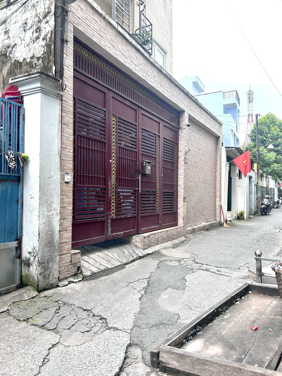 BÁN NHÀ ĐƯỜNG ĐOÀN VĂN BƠ-  KẾ BÊN ĐƯỜNG XÓM CHIẾU THÔNG RA NGUYỄN TẤT THÀNH QUA PHỐ DI BỘ NGUYỄN 5