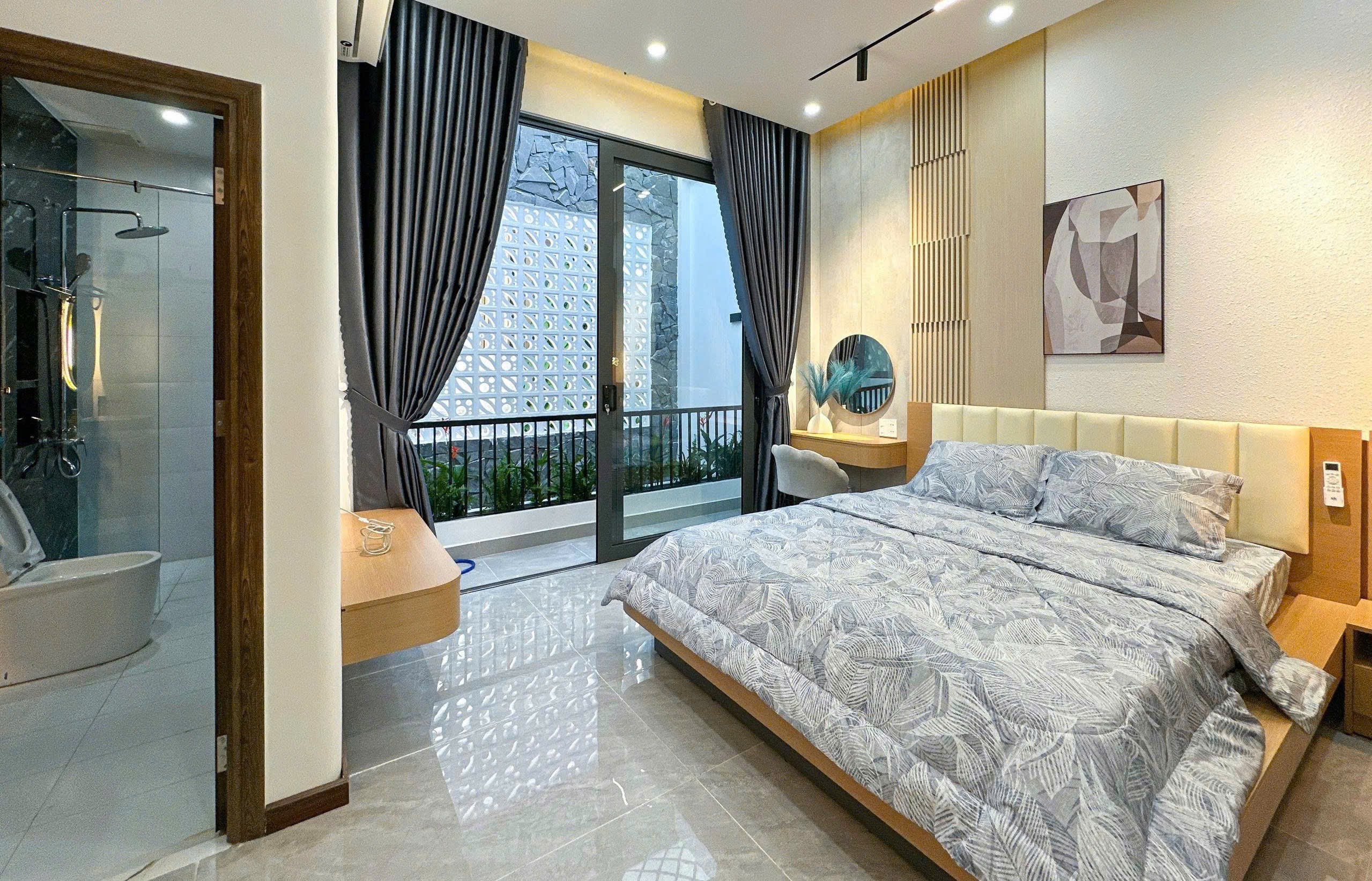 BÁN NHÀ 3 TẦNG – THIẾT KẾ HIỆN ĐẠI– FULL NỘI THẤT SANG TRỌNG – NGAY CÔNG VIÊN HOÀ XUÂN,ĐÀ NẴNG 9