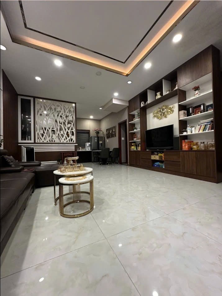Cần bán Nhà mặt tiền Phường Long Thạnh Mỹ, Quận 9, Diện tích 96m², Giá 08.5 Tỷ 2