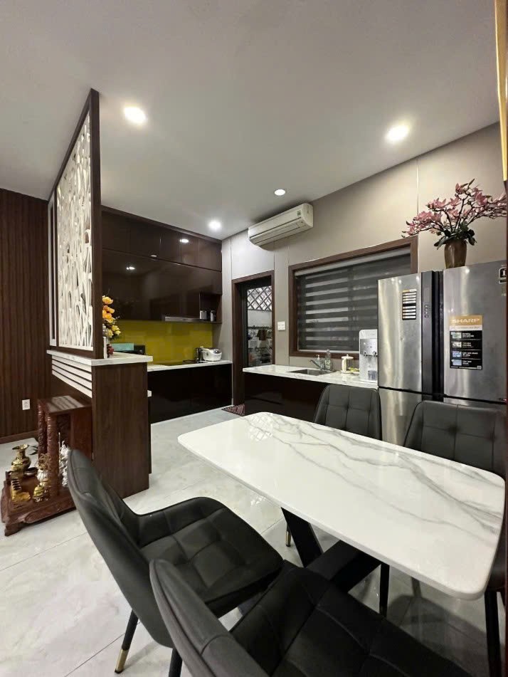 Cần bán Nhà mặt tiền Phường Long Thạnh Mỹ, Quận 9, Diện tích 96m², Giá 08.5 Tỷ 7
