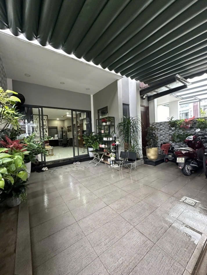 Cần bán Nhà mặt tiền Phường Long Thạnh Mỹ, Quận 9, Diện tích 96m², Giá 08.5 Tỷ 8