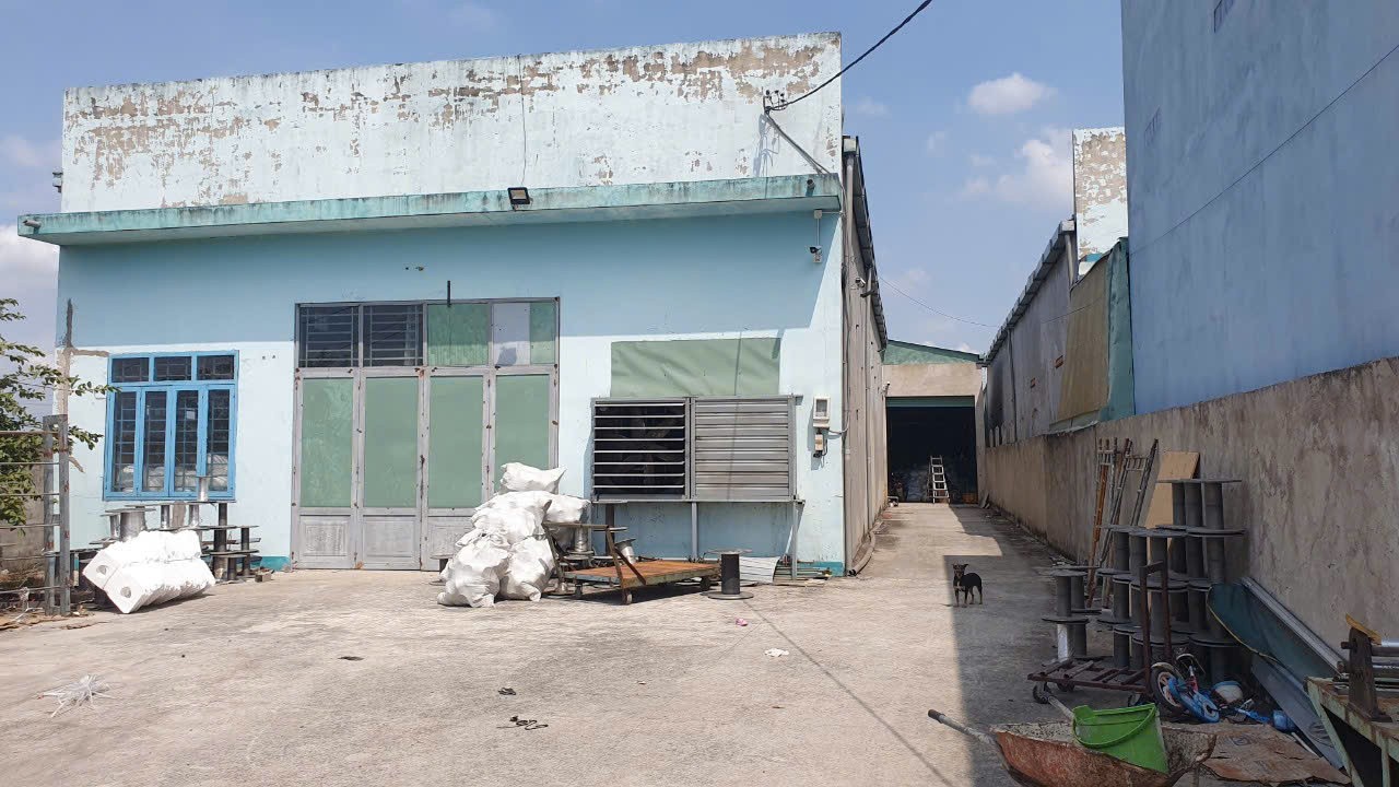 Nhà xưởng mặt tiền Tân Thạnh Đông tổng dt 1231m2 giá 12 tỷ 4