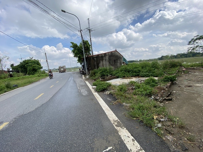 Hot! Kinh doanh đỉnh, lô 42m2 đất Thanh Văn, trục chính liên xã, tài chính nhỏ