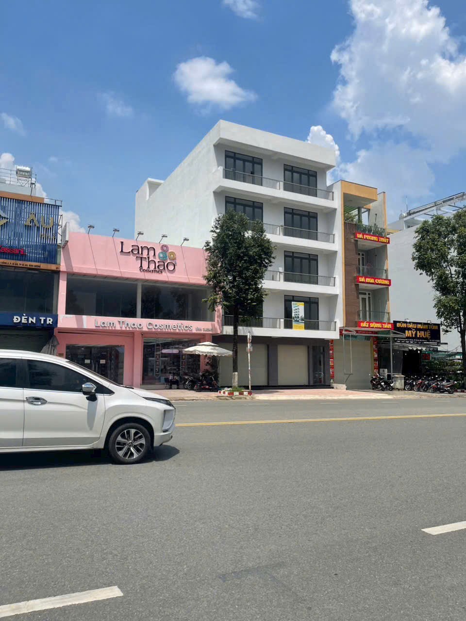 Cần bán Nhà mặt tiền Dĩ An, Bình Dương, Diện tích 120m², Giá 16 Tỷ 4