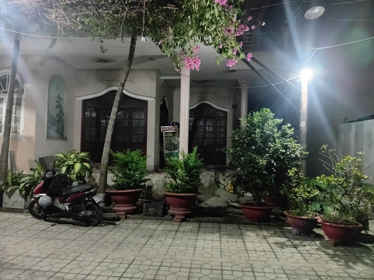 Cần bán Nhà mặt tiền đường Số 138, Phường Tân Phú, Diện tích 210m², Giá Thương lượng 2