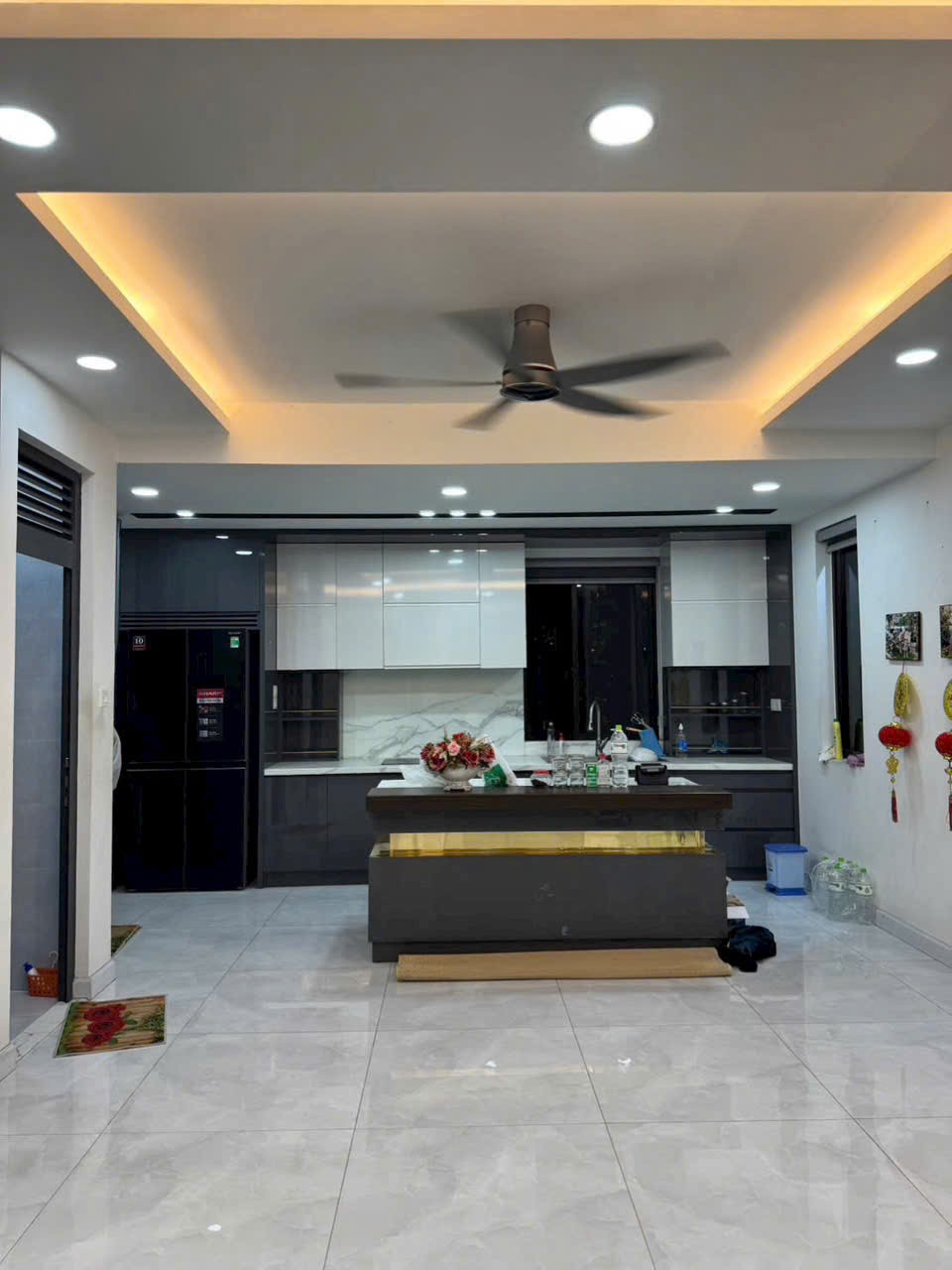 Cần bán Biệt thự Phường Phú Hữu, Quận 9, Diện tích 192m², Giá Thương lượng