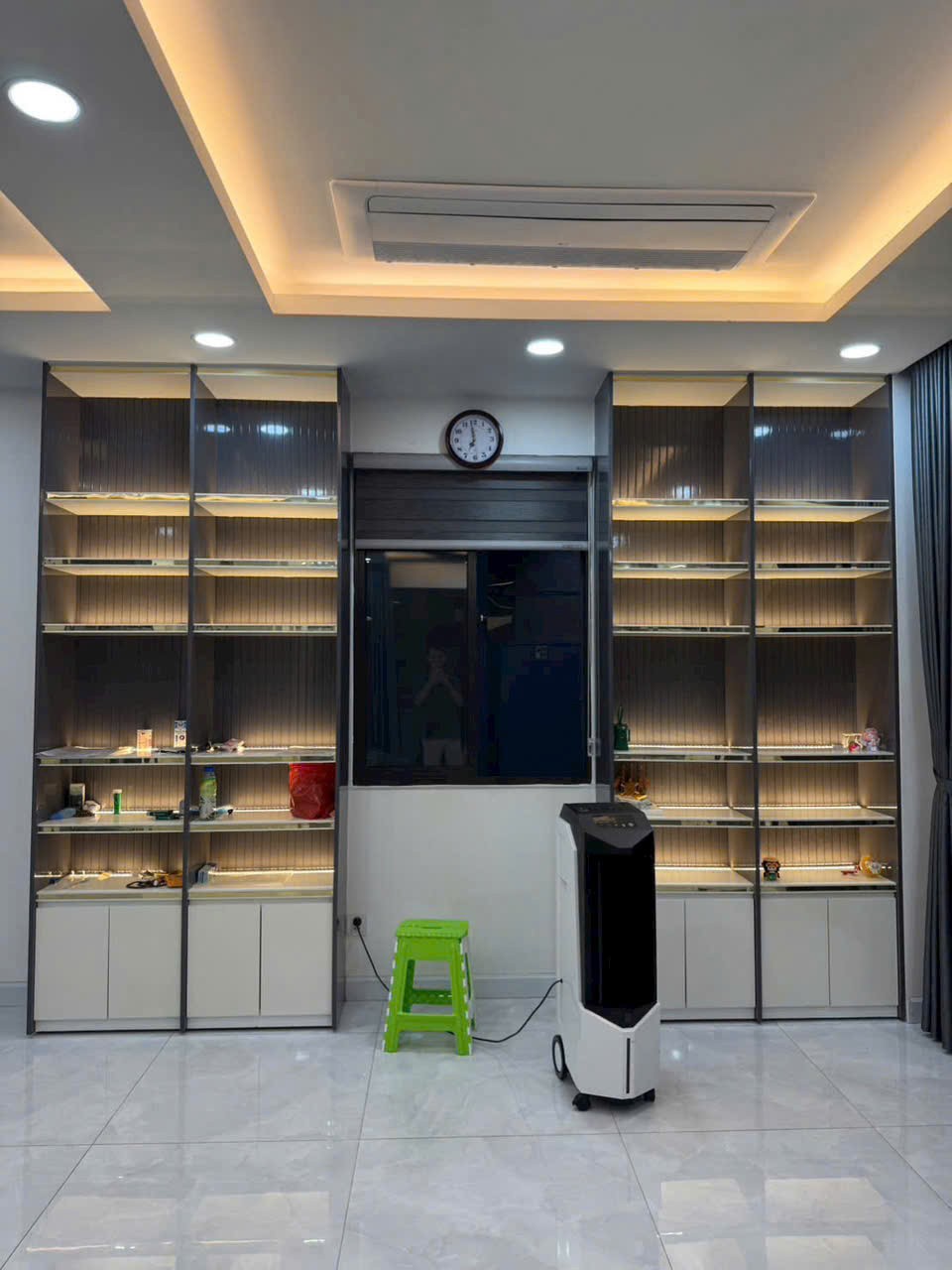 Cần bán Biệt thự Phường Phú Hữu, Quận 9, Diện tích 192m², Giá Thương lượng 4