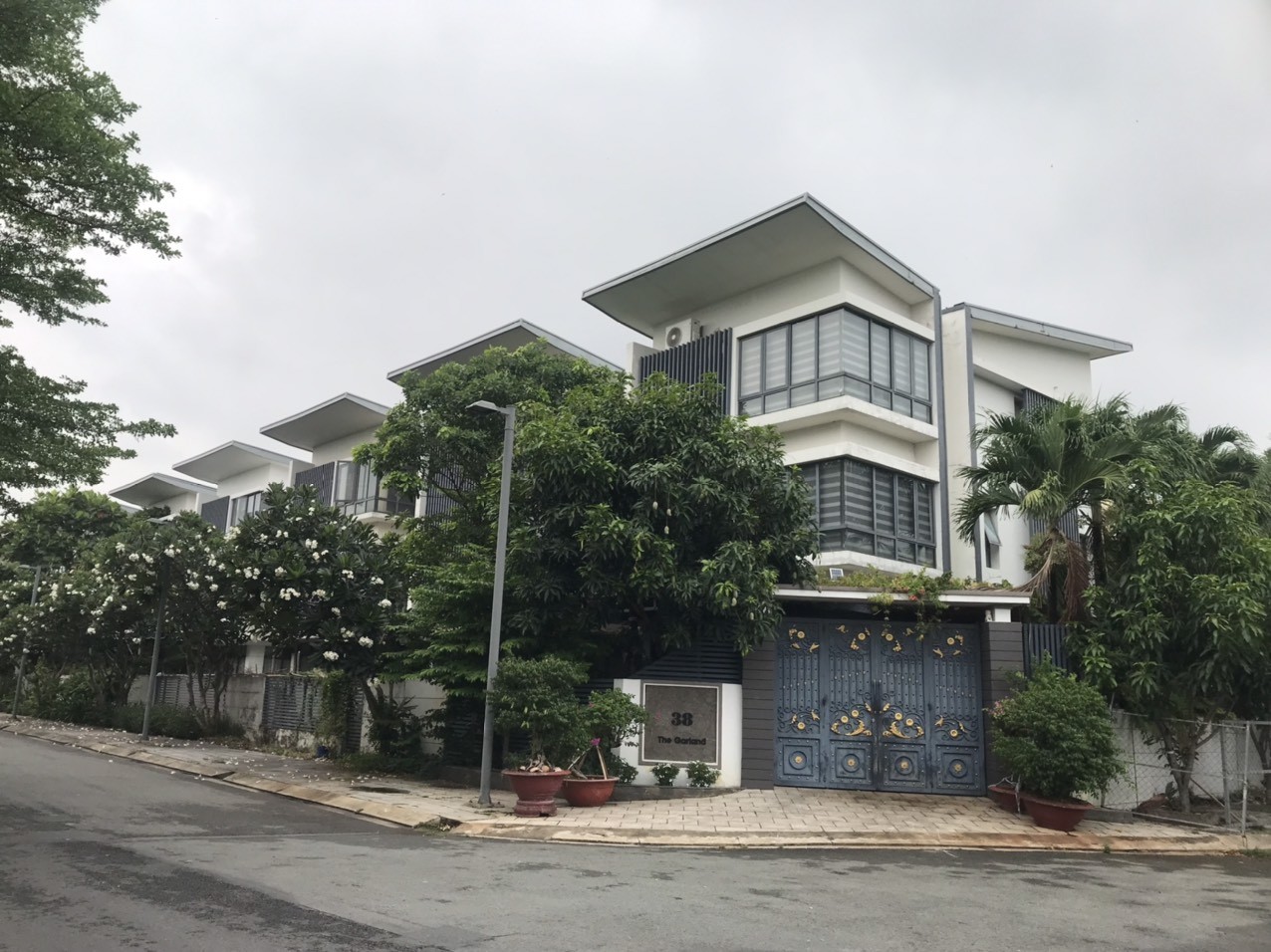 Cần bán Biệt thự Quận 9, Hồ Chí Minh, Diện tích 165m², Giá 19 Tỷ 3