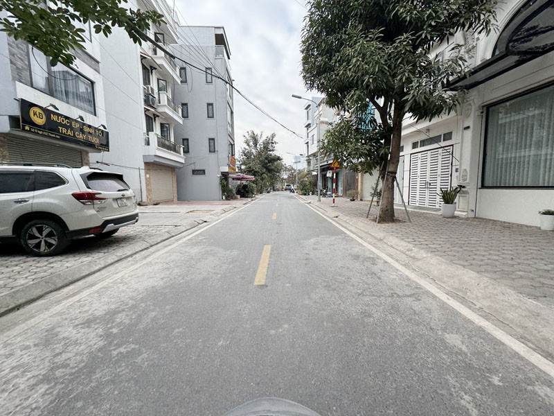 Cần bán 60m2 đất TĐC Thượng Thanh. Gần hồ điều hòa và đường Đoàn Khuê 40m kéo dài 4