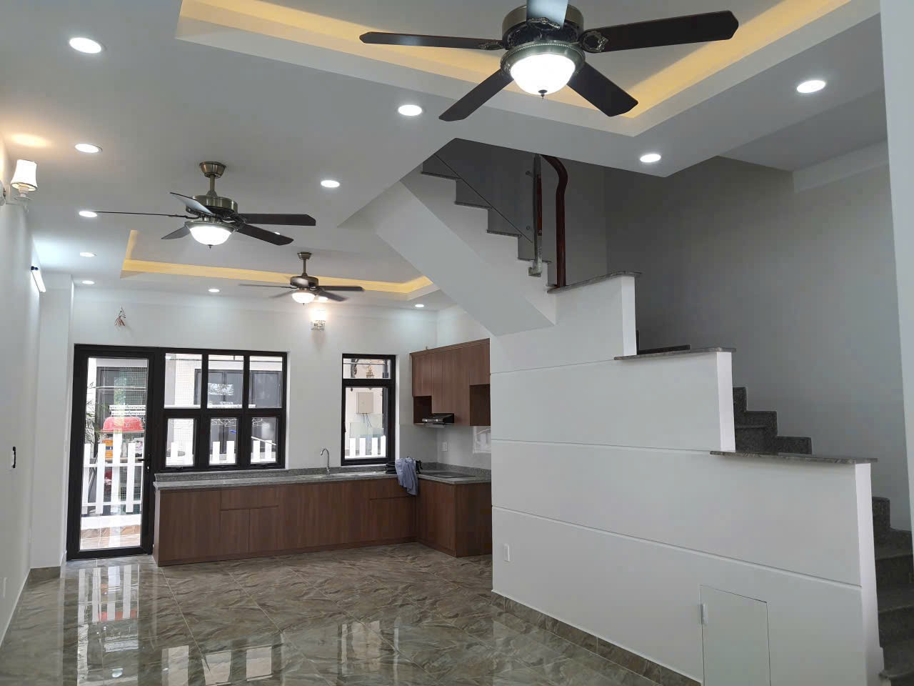 Cho thuê Nhà mặt tiền Quận 9, Hồ Chí Minh, Diện tích 80m², Giá 12 Triệu/tháng 3