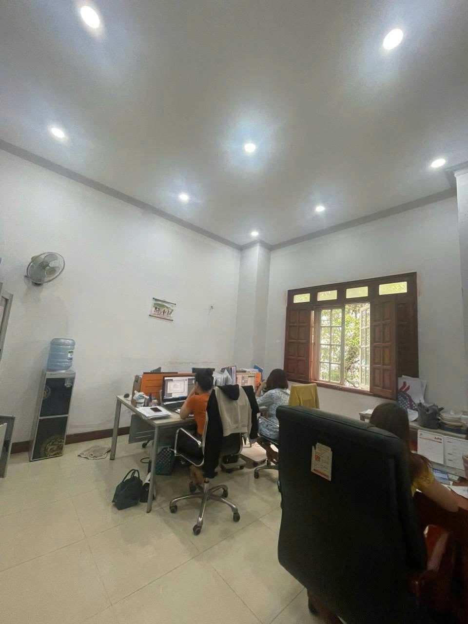 Cần bán Nhà mặt tiền Phường Phước Long B, Quận 9, Diện tích 136m², Giá 20.7 Tỷ 4
