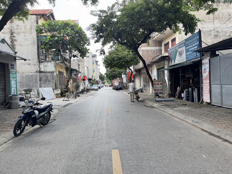 Siêu Phẩm Đất Hai Mặt 93m2 (MT 7,8m) Nguyễn Văn Hưởng, View Hồ, Vuông Đẹp, Sổ Đỏ CC 6