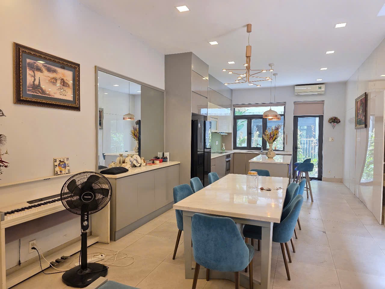 Cho thuê Biệt thự Quận 2, Hồ Chí Minh, Diện tích 120m², Giá 024 Triệu/tháng 8