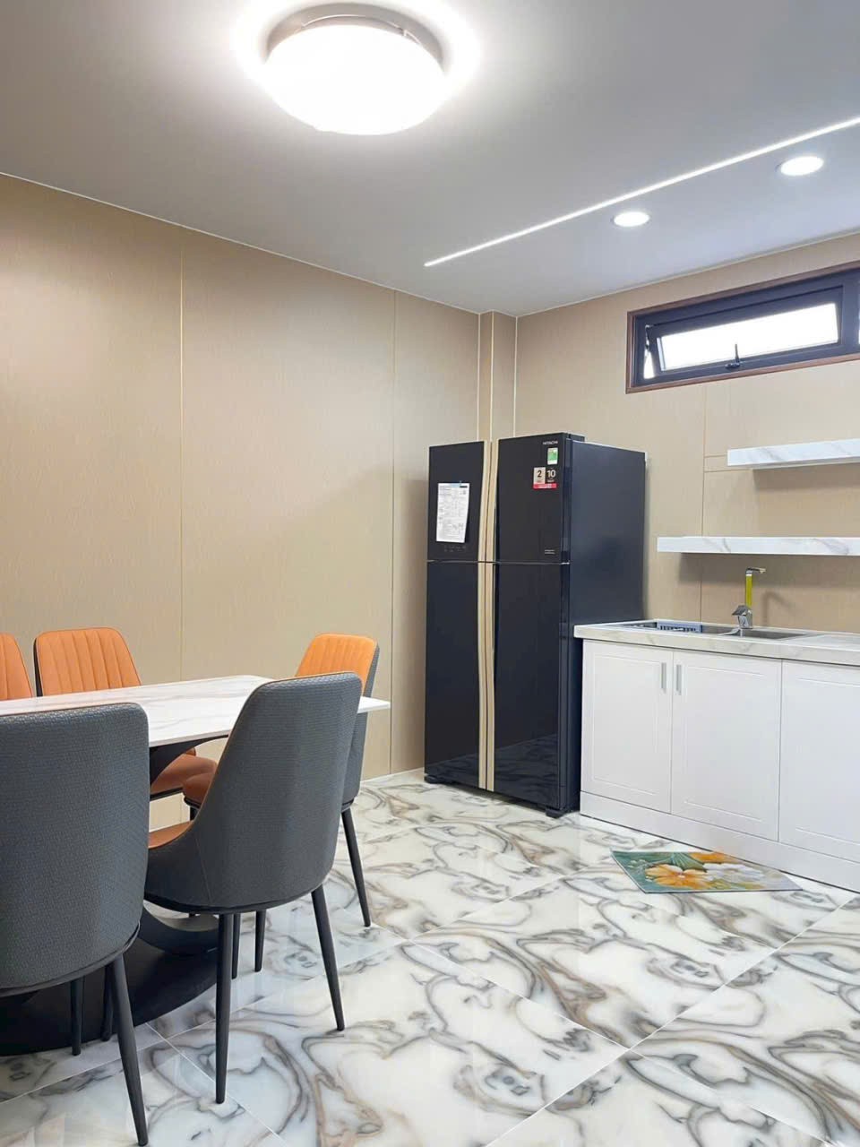 Nhà mới, full nội thất, thang máy / Hương Lộ  2, Bình Trị Đông dt 75,6m2 3 lầu 5pn 5wc giá 7,6 tỷ 9