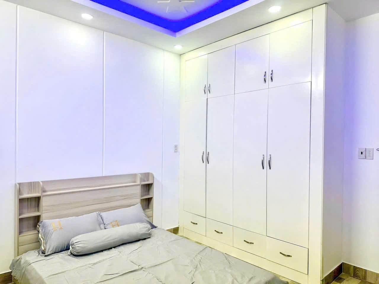 Nhà full nội thất 1/ Liên khu 5-6, dt 60m2 3 lầu 4pn 5wc ,hẻm nhựa giá 5,45 tỷ 6