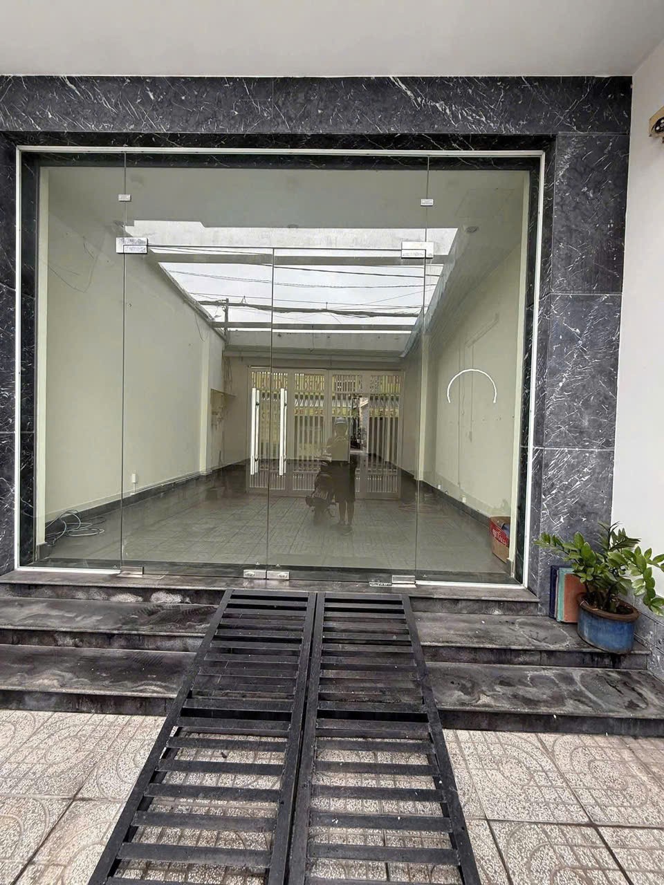 Cho thuê Nhà mặt tiền Thủ Đức, Hồ Chí Minh, Diện tích 80m², Giá 030 Triệu/tháng 2