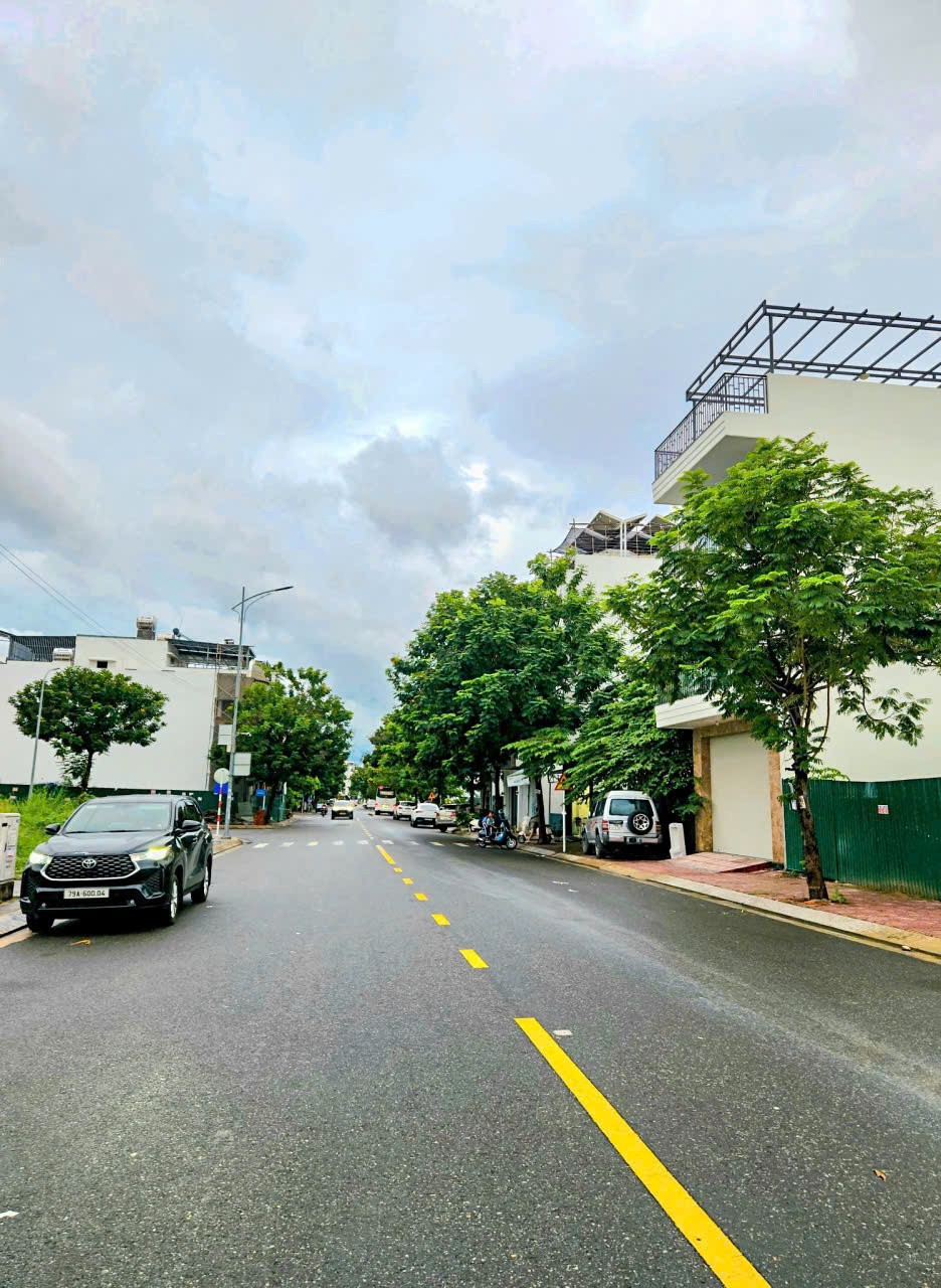 BÁN LÔ MẶT TIỀN ĐƯỜNG SỐ 13 KĐT LÊ HỒNG PHONG 2, NHA TRANG. 4