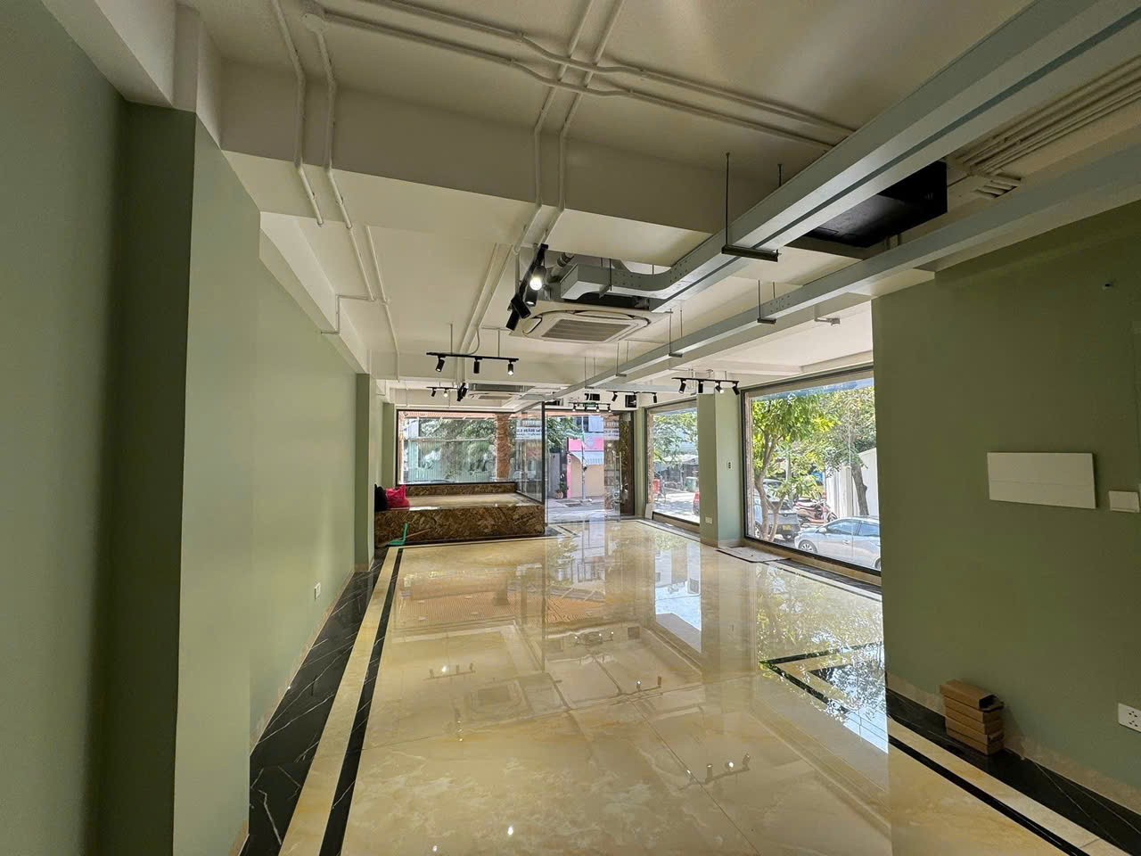 Cho thuê Văn phòng Quận 2, Hồ Chí Minh, Diện tích 84m², Giá 60 Triệu/tháng