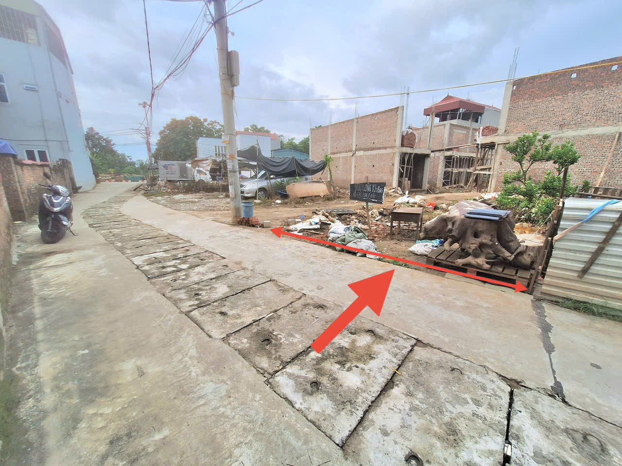 Bán đất tổ 11, Quang Minh, Mê Linh. Lô góc 2 mặt thoáng, đường thông, oto tránh 2