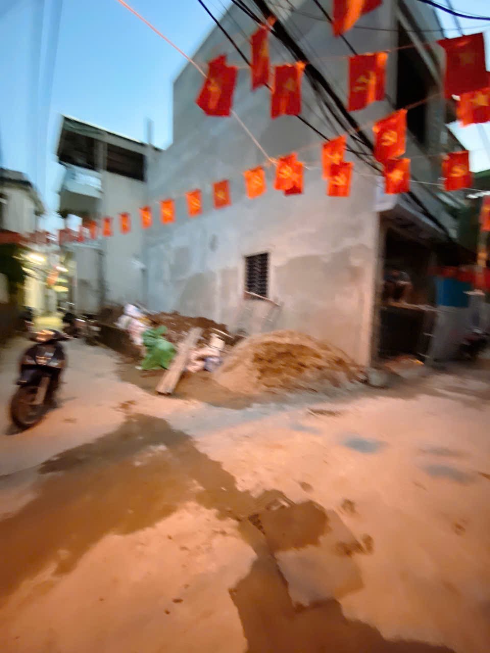 BÁN ĐẤT NGỌC THỤY MẶT NGÕ Ô TÔ THÔNG 42M2 X 5.1 TỶ LONG BIÊN -HÀ NỘI. 2