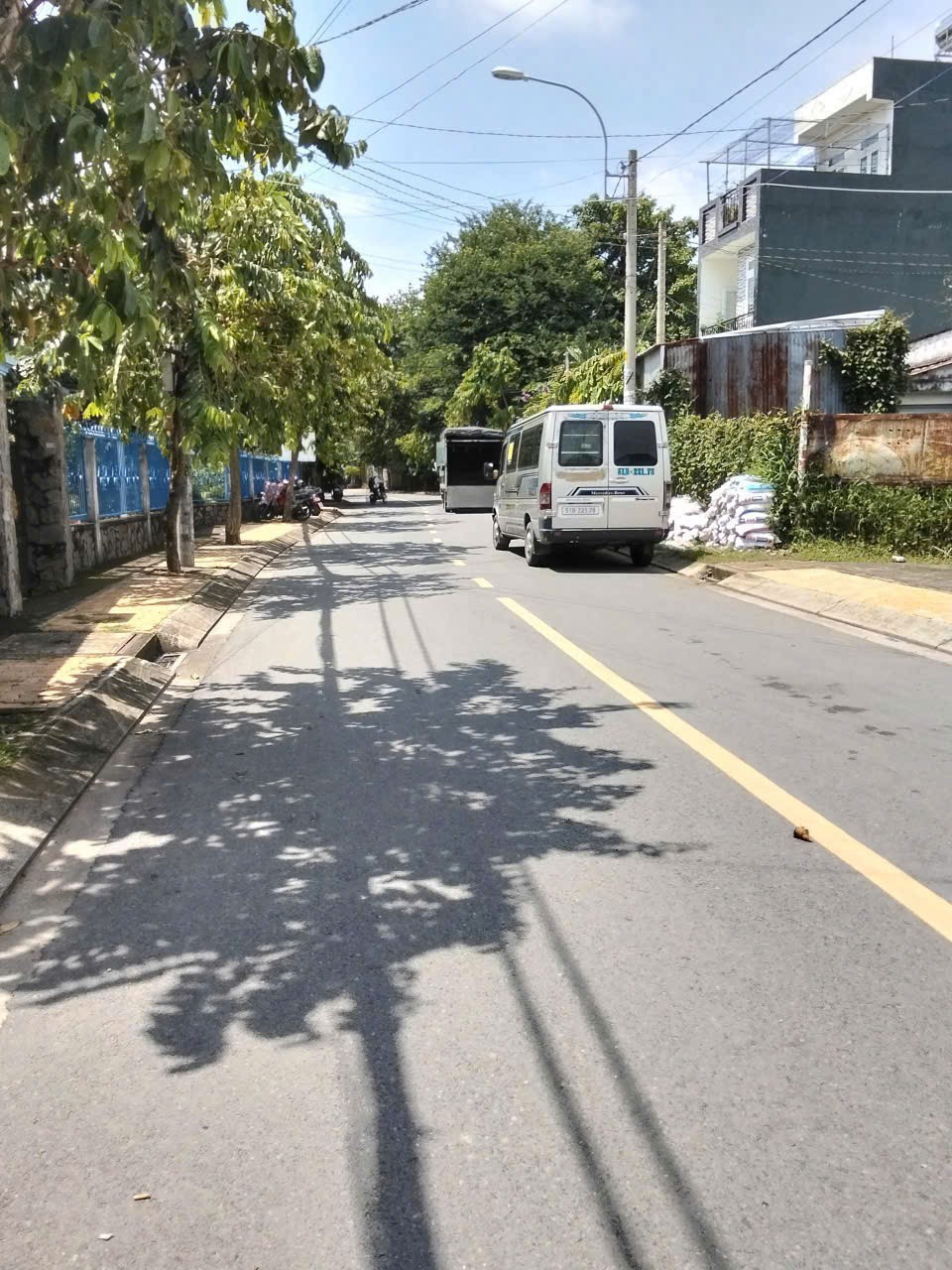 ĐẤT (6.45x17.9) MẶT TIỀN KD ĐƯỜNG NHỰA 10M THỚI TAM THÔN 9, HÓC MÔN 5