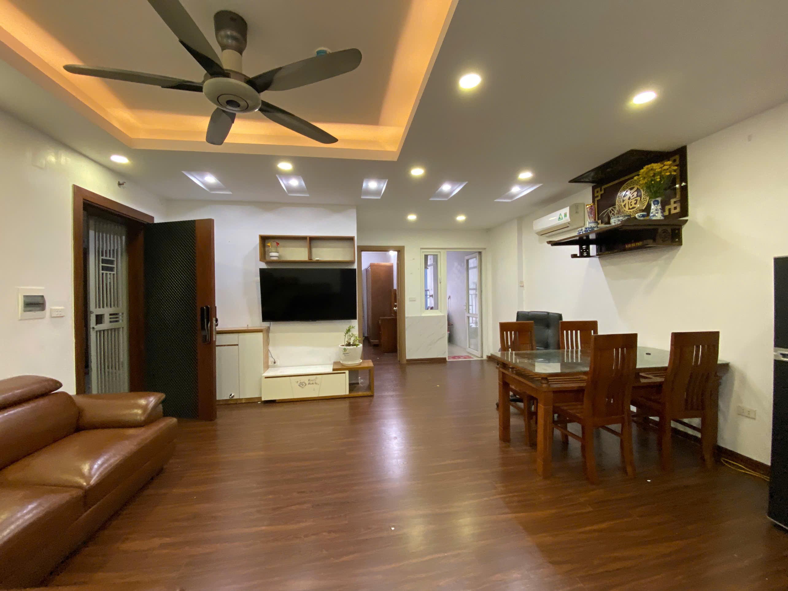 Cần bán Căn hộ chung cư đường 21, Phường Kiến Hưng, Diện tích 70m², Giá 3.2 Tỷ 2