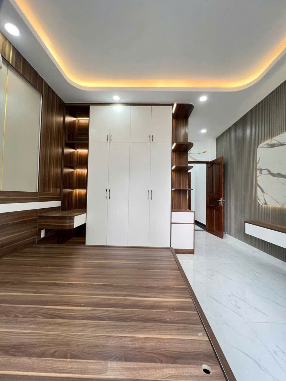 Siêu phẩm nhà phố Liên Khu 4-5, dt 64m2 3 lầu 4pn 5wc full nội thất giá 7 tỷ 5