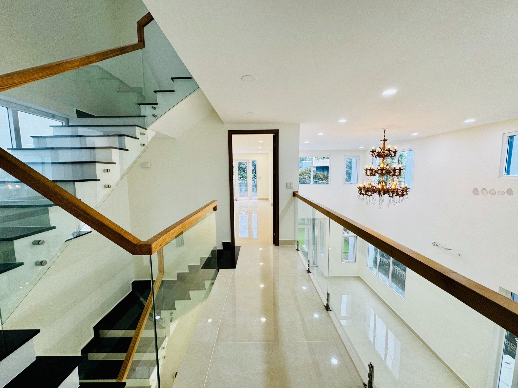 Cho thuê Biệt thự Quận 9, Hồ Chí Minh, Diện tích 200m², Giá 40 Triệu/tháng 3