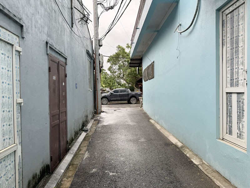 Cần bán 61m2 nhà 2 tầng cách 10m ra mặt ngõ 103 Ngô Xuân Quảng. Xung quanh bạt ngàn tiện ích 5