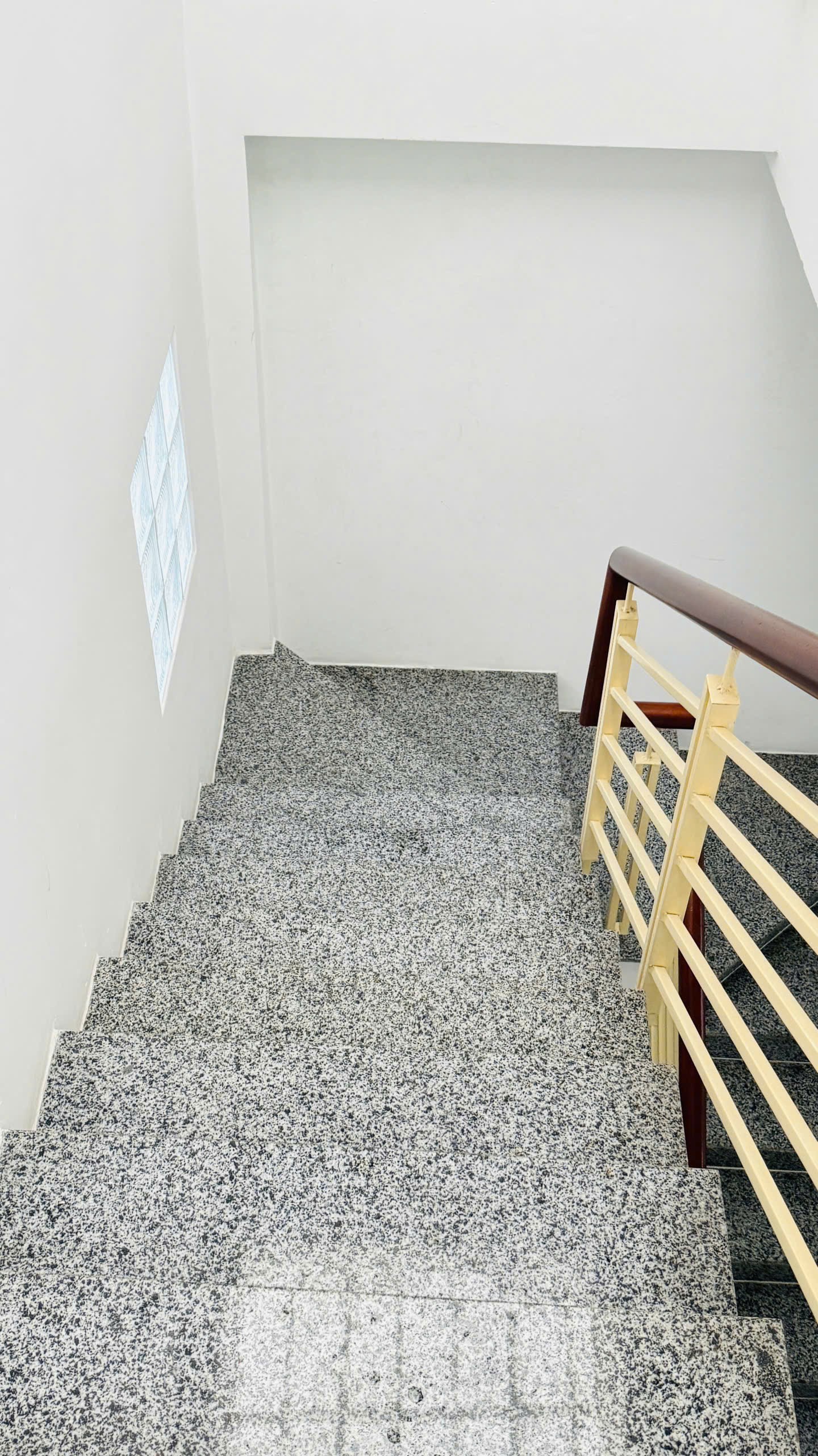 BÁN NHÀ 4 TẦNG 1 TUM, VẠN THẮNG, NHA TRANG. 4