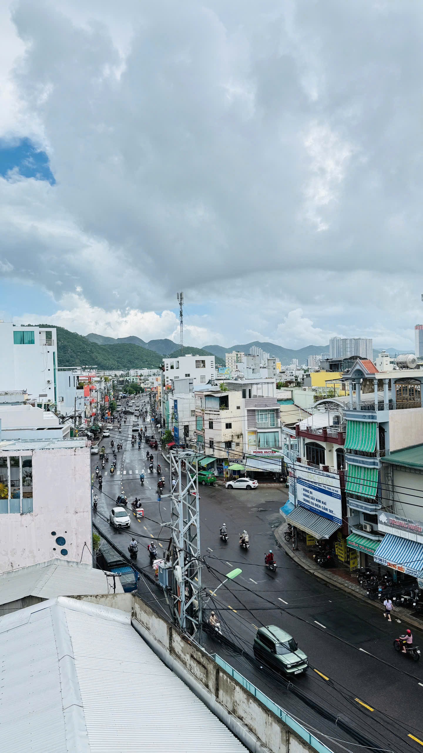 BÁN NHÀ 4 TẦNG 1 TUM, VẠN THẮNG, NHA TRANG. 2